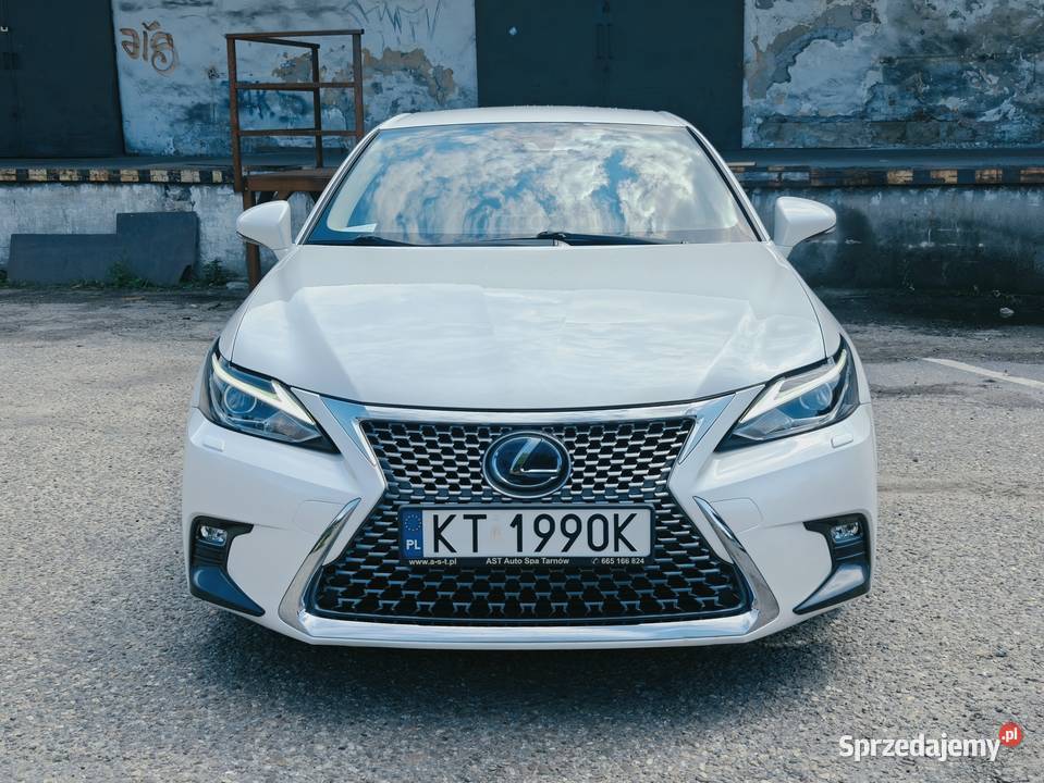 Lexus CT200h Samochody osobowe