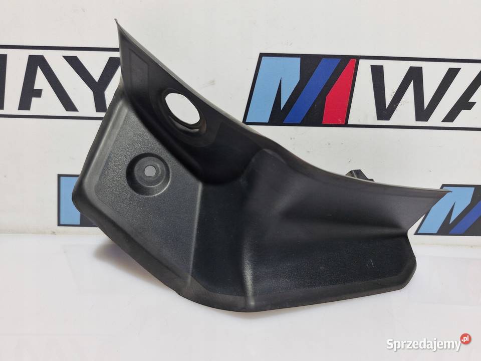 BMW X1 F48 ZAŚLEPKA LAMPY LEWY TYŁ7478289