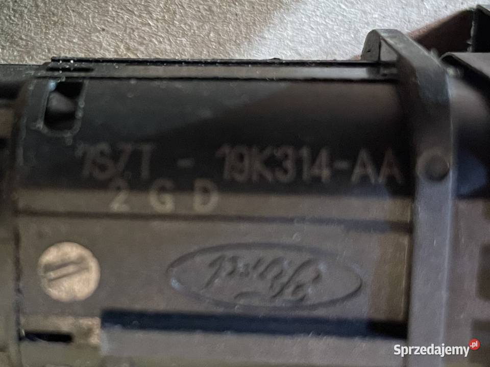 Przełącznik grzania foteli 1S7T19K314 Ford Rok produkcji 2003 Układ elektryczny Szczecin
