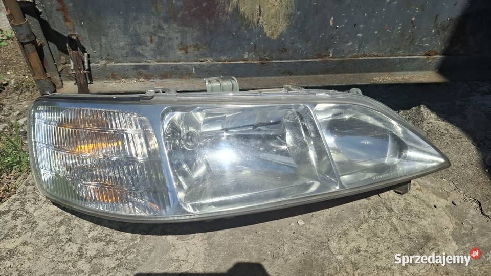 Lampa prawa przednia prawy przod Honda Accord VI Ostrowiec Świętokrzyski