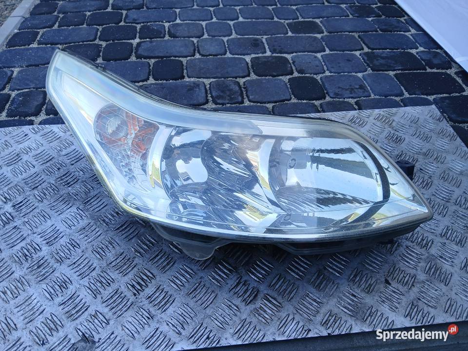 Reflektor Lampa prawy przód EU 9646893880 małopolskie Radłów