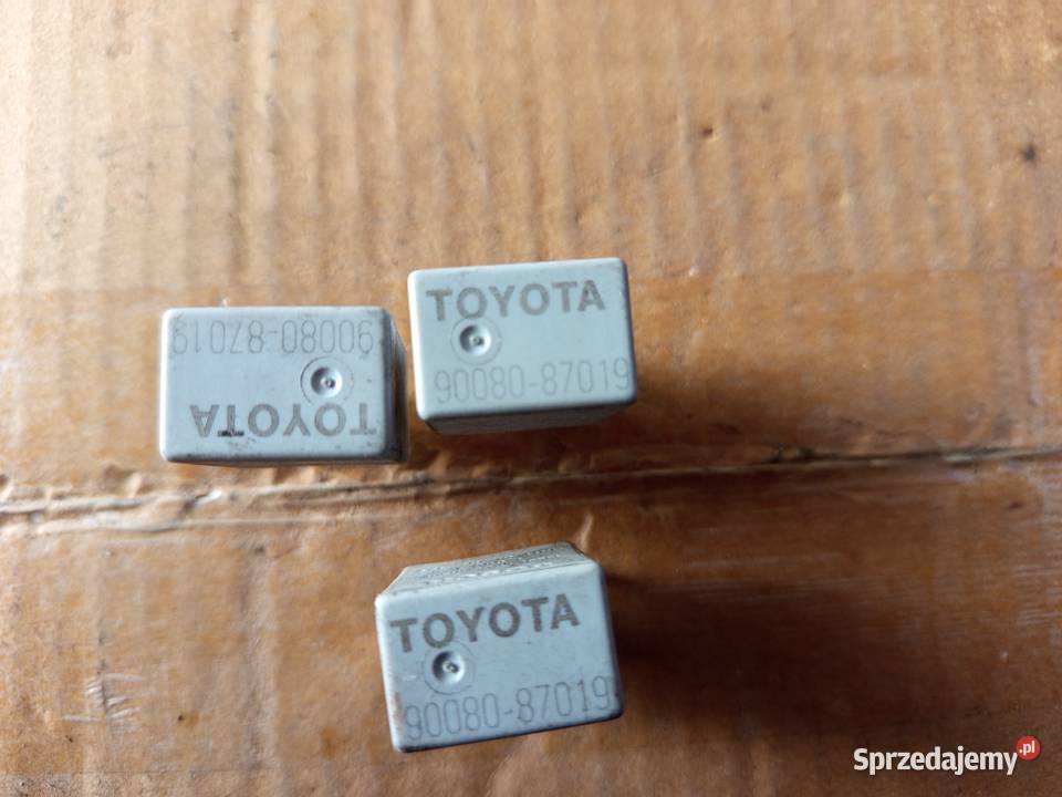 Toyota przekaźnik 9008087019 Santocko