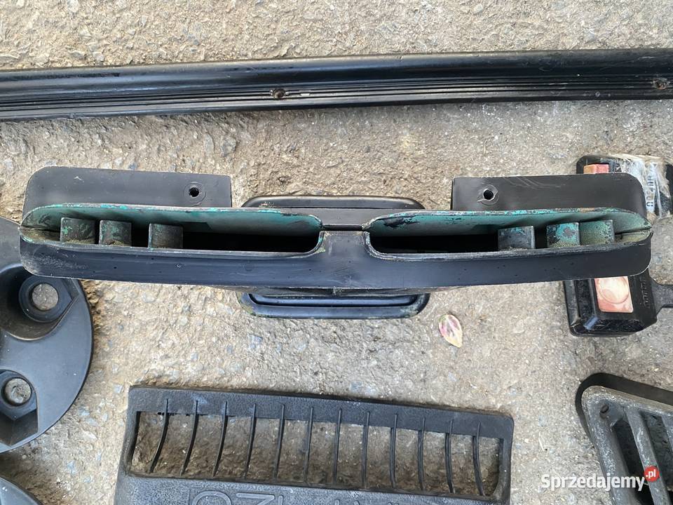 Elementy plastikowe Fiat 126p maluch