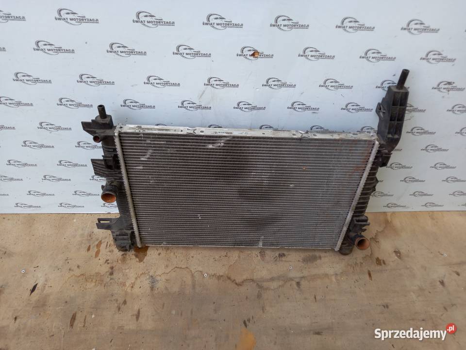 FORD FOCUS MK3 III 13r chłodnica wody Chłodnie wody Kielce