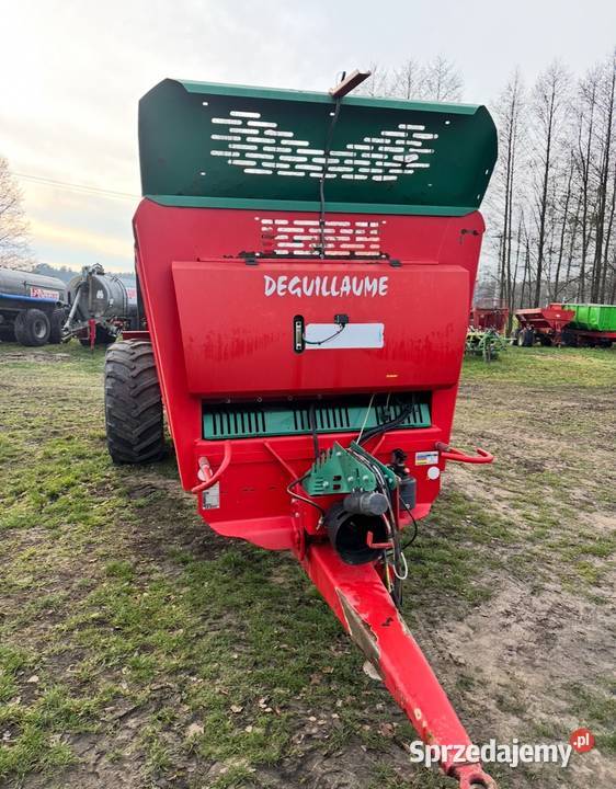 Rozrzutnik obornika Deguillaume Force 16 D 2016r nieuszkodzony Myszyniec