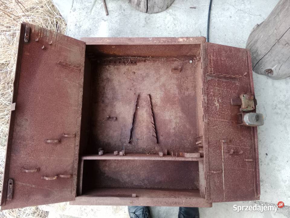 Stara z PRL u metalowa szafka na narzędzia Poddębice