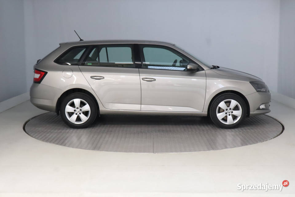 Skoda Fabia 12 TSI wspomaganie kierownicy Motoryzacja Zabrze