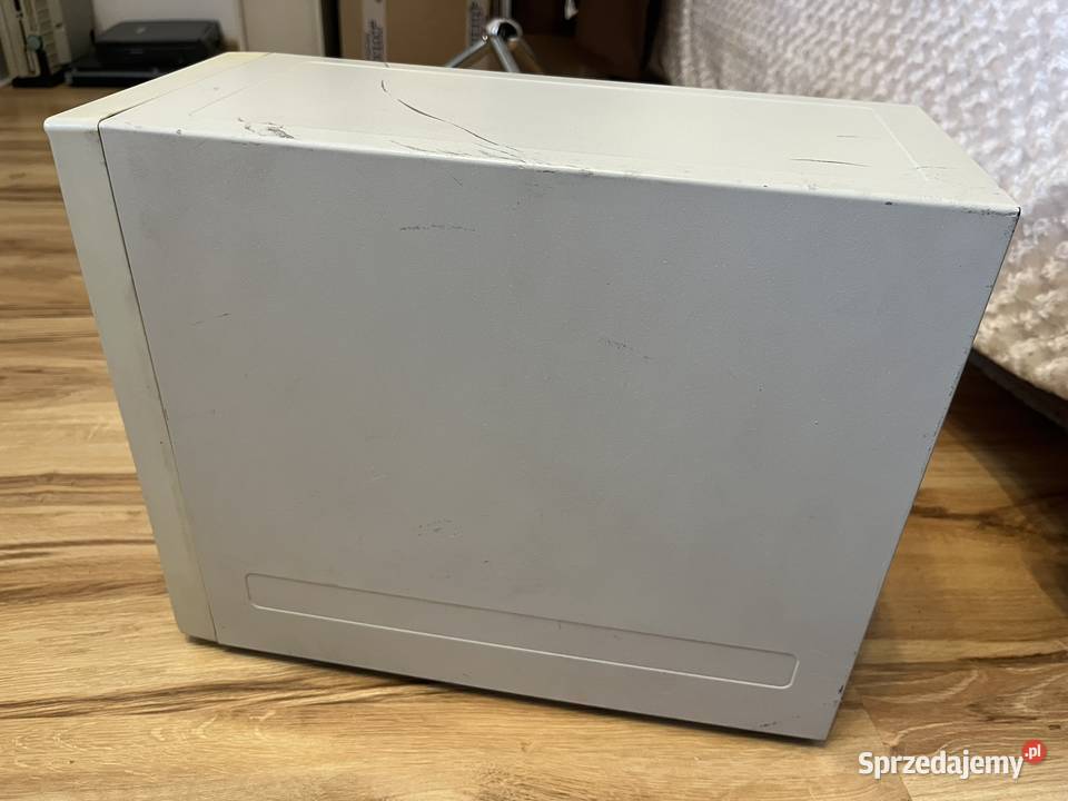 Zabytkowy komputer PC AT Pentium 75MHz Klasy Pentium III i słabsze Brzana sprzedam