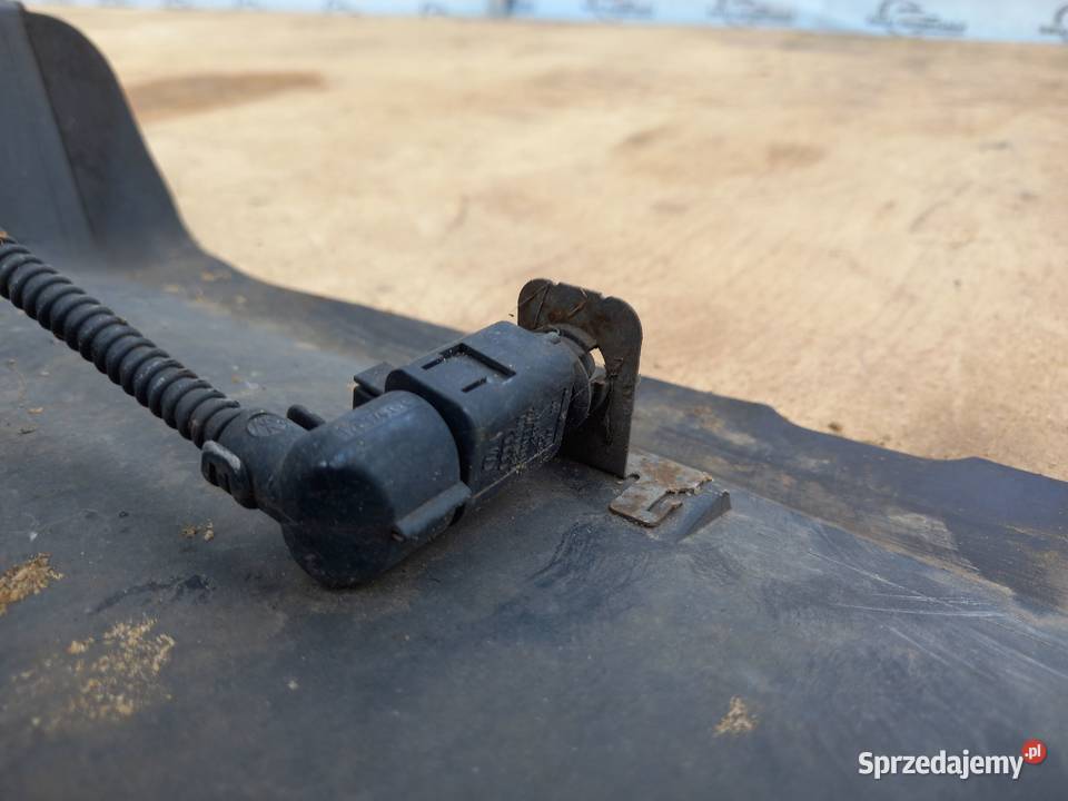 VOLKSWAGEN TIGUAN I 10r pas przedni wzmocnienie osobowe świętokrzyskie Kielce