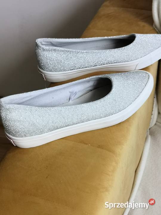 srebrne tenisówki firmy BIG STAR