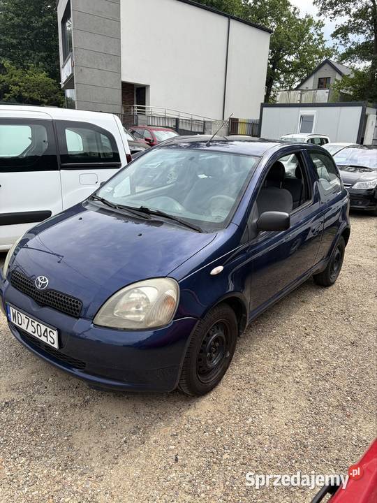 Toyota Yaris BT 052027 Rok produkcji 2000