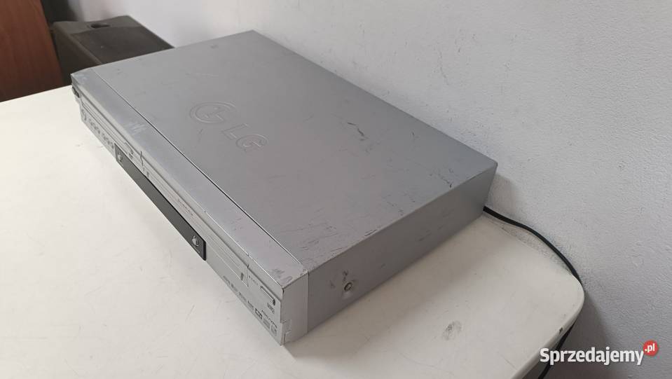 G V8706 Odtwarzacz Combo bez pilota Magnetowidy Poznań