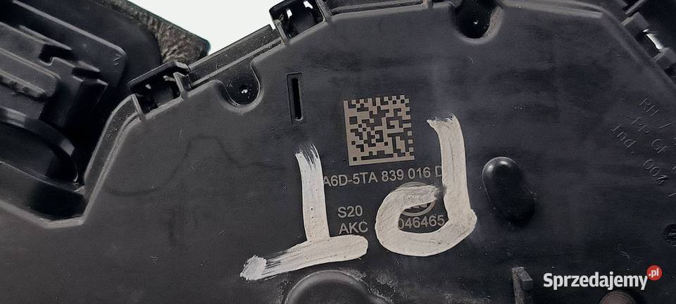 ZAMEK DRZWI PT SKODA KAROQ 5TA839616D osobowe Lipno