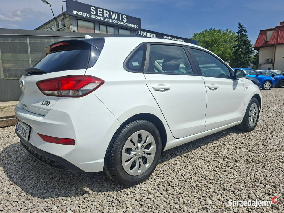 Hyundai i30 SALON Pierwszy właściciel 100 światła do jazdy dziennej Warszawa