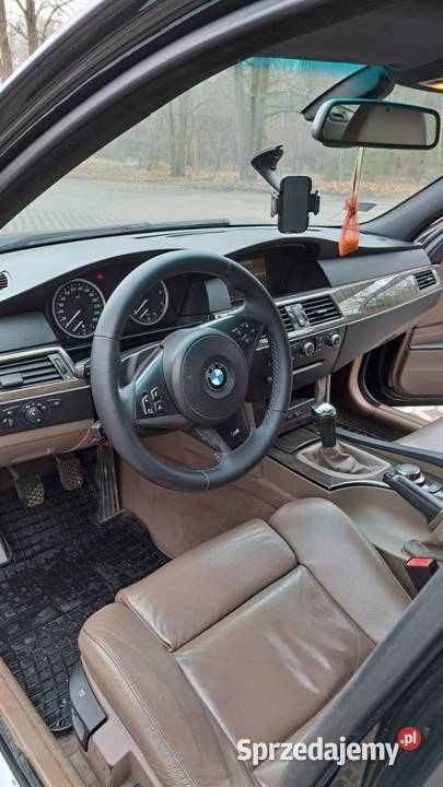 BMW E61 525XI 25 BENZYNA GAZ 218 MPAKIET XDRIVE manualna Seria 5 Łódź