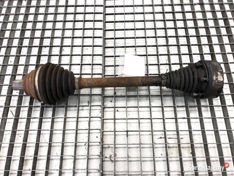 PÓŁOŚ LEWY PRZÓD VW PASSAT B7 16 105 1015 Półosie sprzedam