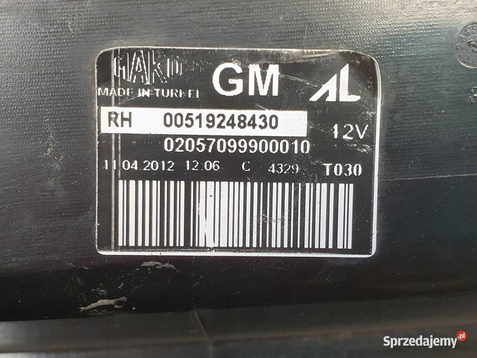 LAMPA PRAWA Fiat Doblo II Opel Combo D TYLNIA