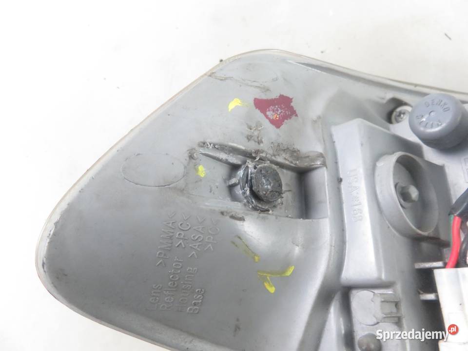 LAMPA PRAWA TYLNA SUBARU IMPREZA III 22020024