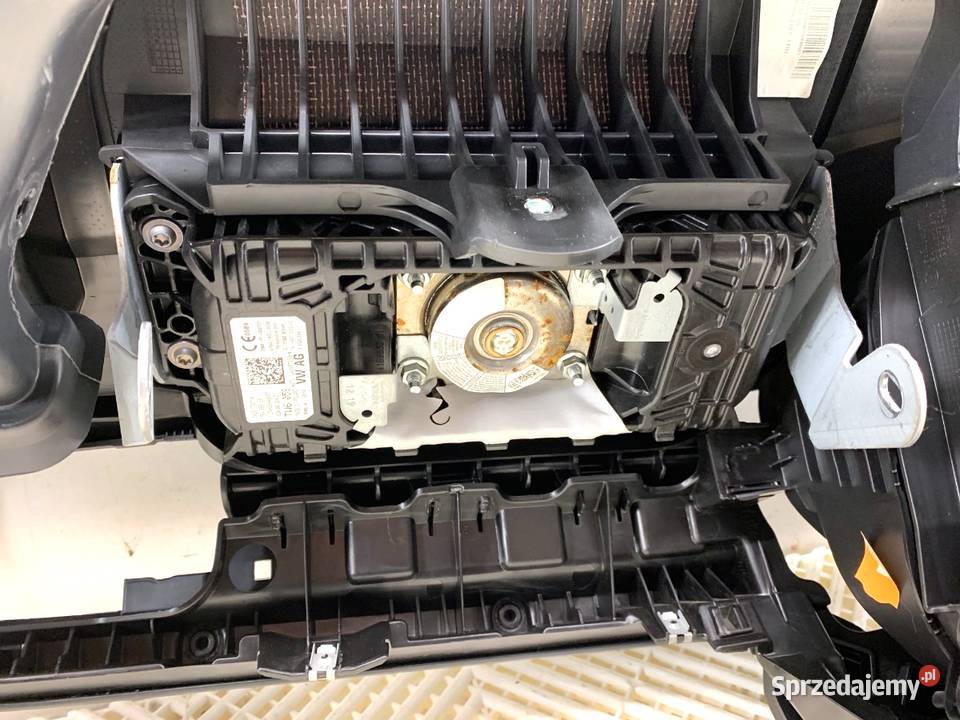 KOKPIT PODUSZKI KOMPLET VW TROC 2GA858296