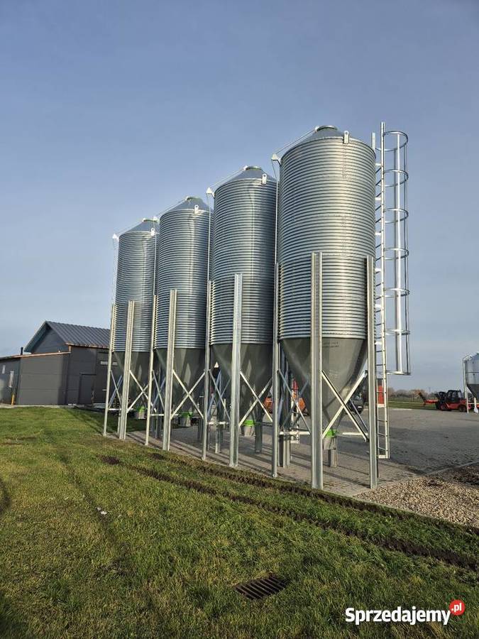 Silos paszowy o pojemności 1281 T Piątek