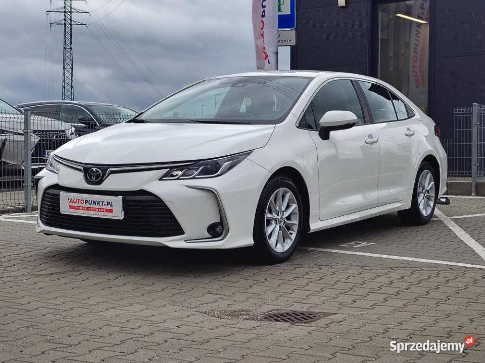 Toyota Corolla 2022r Salon Kamera cofania FV23 1 wielkopolskie Poznań