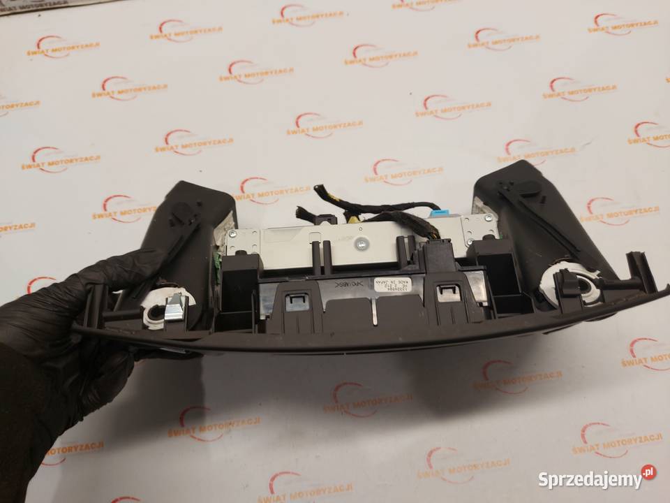 INSIGNIA A LIFT 13r wyświetlacz radia 95196687 Kielce