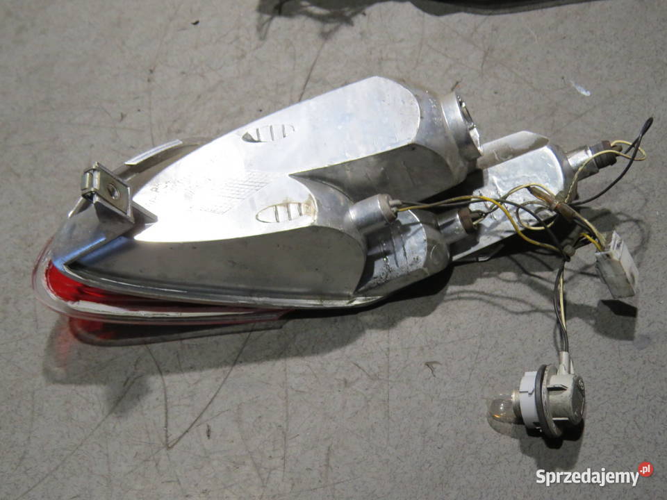 PIAGGIO MP3 250 125 200 300 LAMPY TYŁ LAMPA Szczecin sprzedam