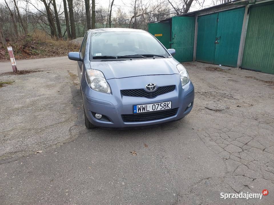 Toyota Yaris MR09 2010 poliftsilnik Zielonka