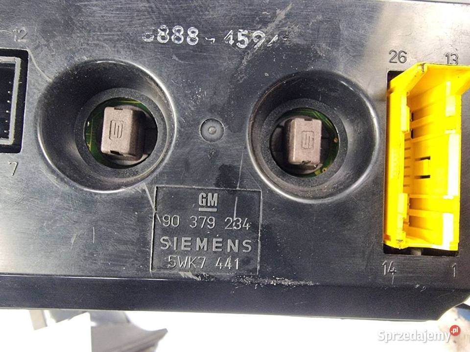 LICZNIK ZEGAR OPEL OMEGA B 90379234