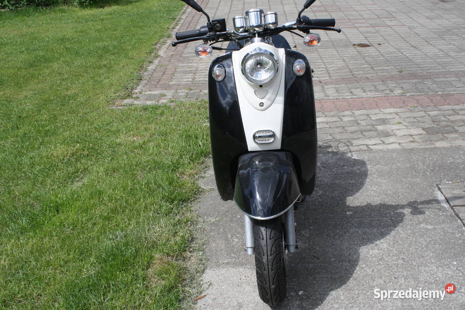 Skuter Yiying YY50QT15 50ccm klasyczna Vespa 245 245km lubuskie Dobiegniew
