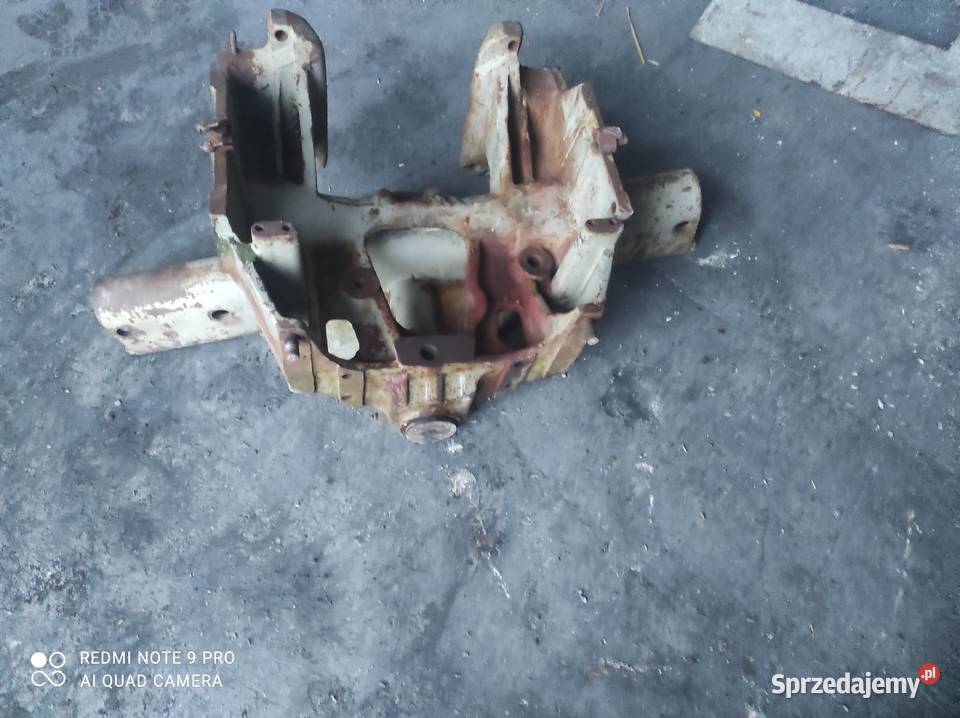 Oś wspornik do Ursusa 385 Czarnocin