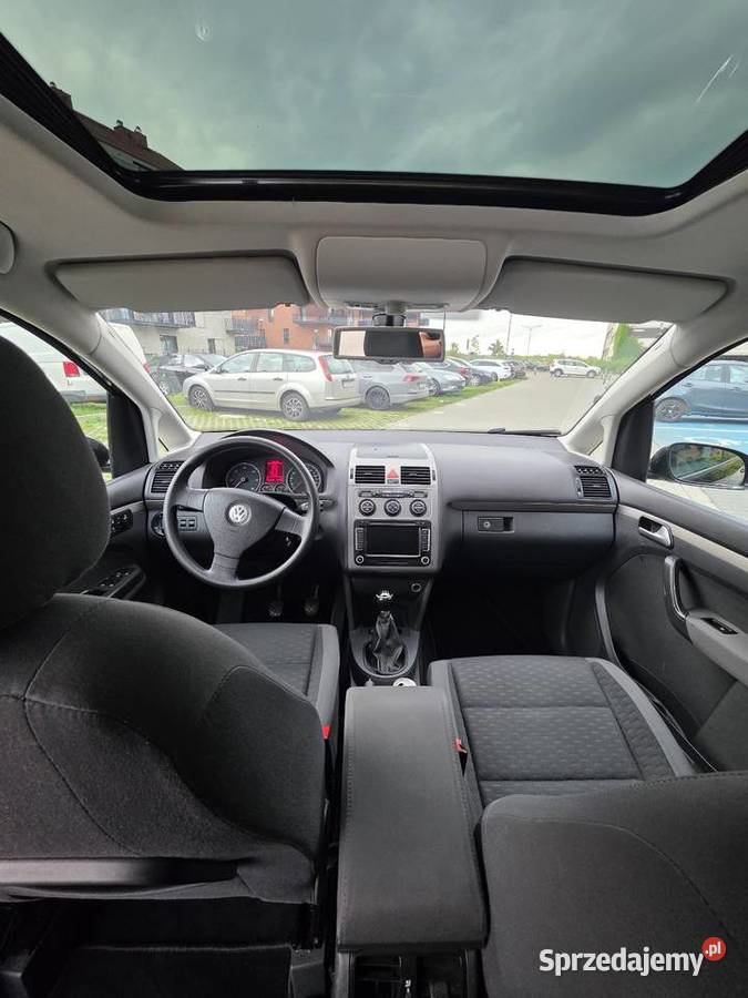 VOLKSWAGEN TOURAN HIGHLINE ESP Chodzież