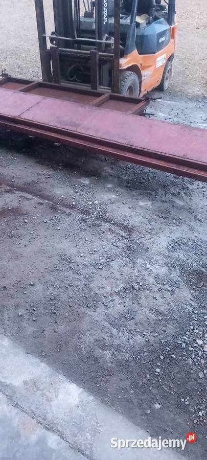 Burty do przyczepy nowe solidne nieuszkodzony Jangrot