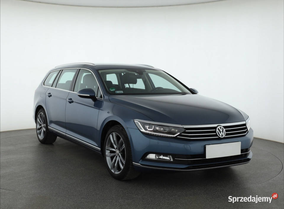 VW Passat 18 TSI relingi dachowe Piaseczno