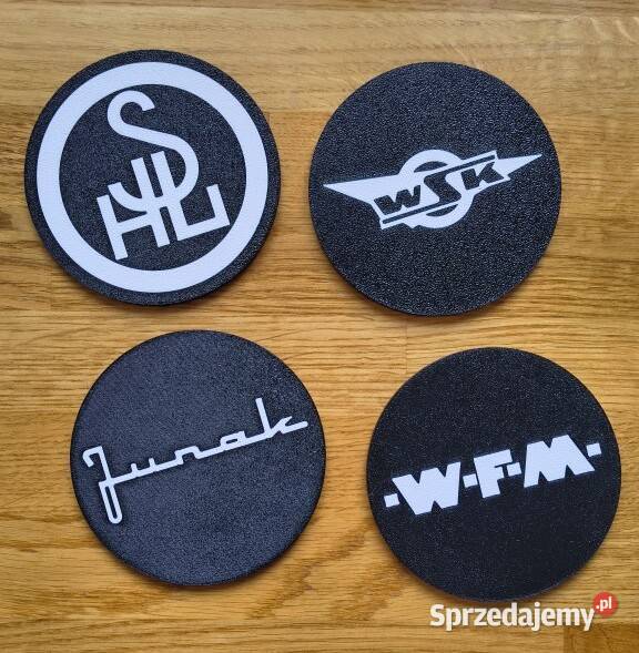 Zestaw 4 podkładek pod szklanki z logo SFM Junak