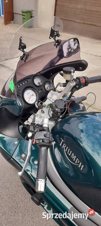 Triumph Sprint 955i honda Yamaha suzuki Triumph Radwanice