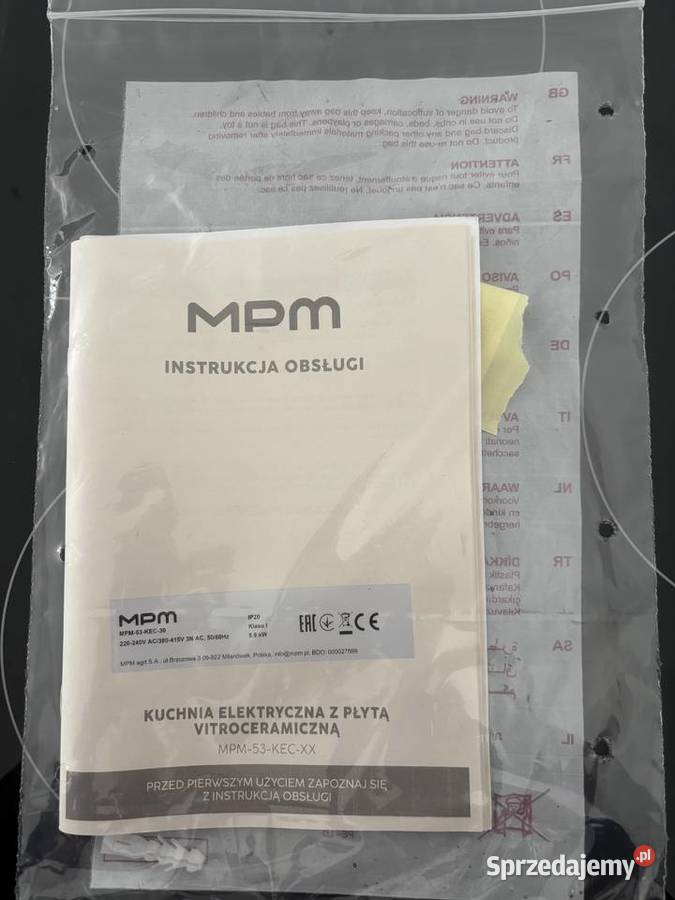 Kuchnia elektryczna z płytą ceramiczną MPM Nowy Sącz