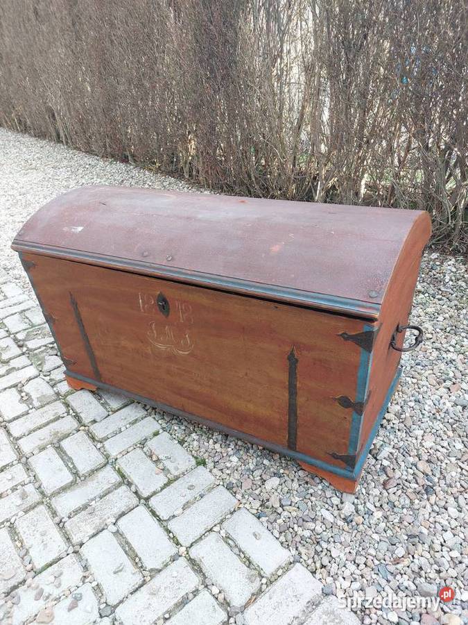 Ogromny kufer drewniany z 1818 r Pozostałe Miłków