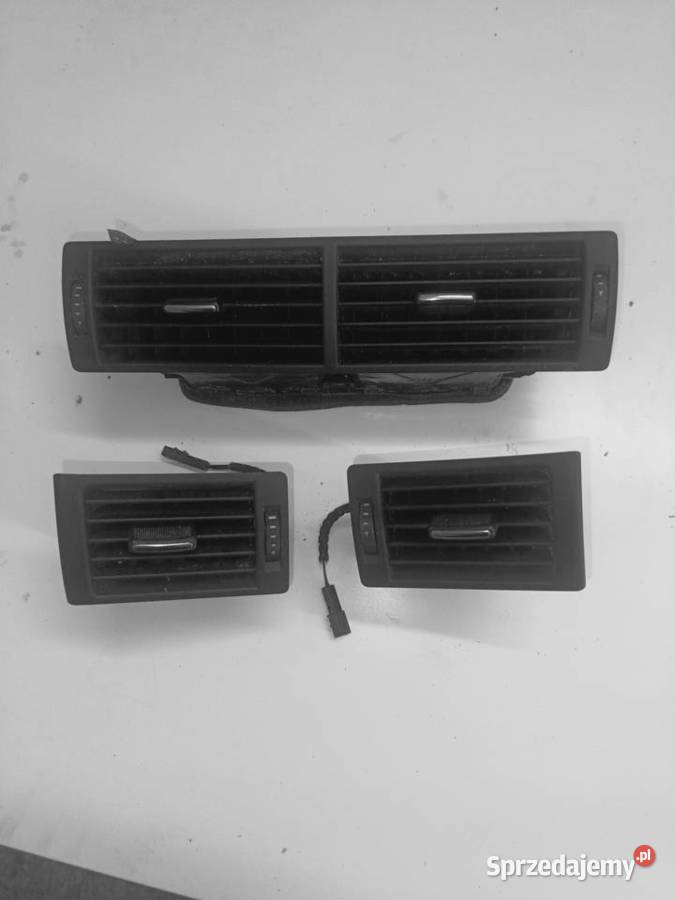 Klapki nawiewu Audi a4b7 Wiśniew