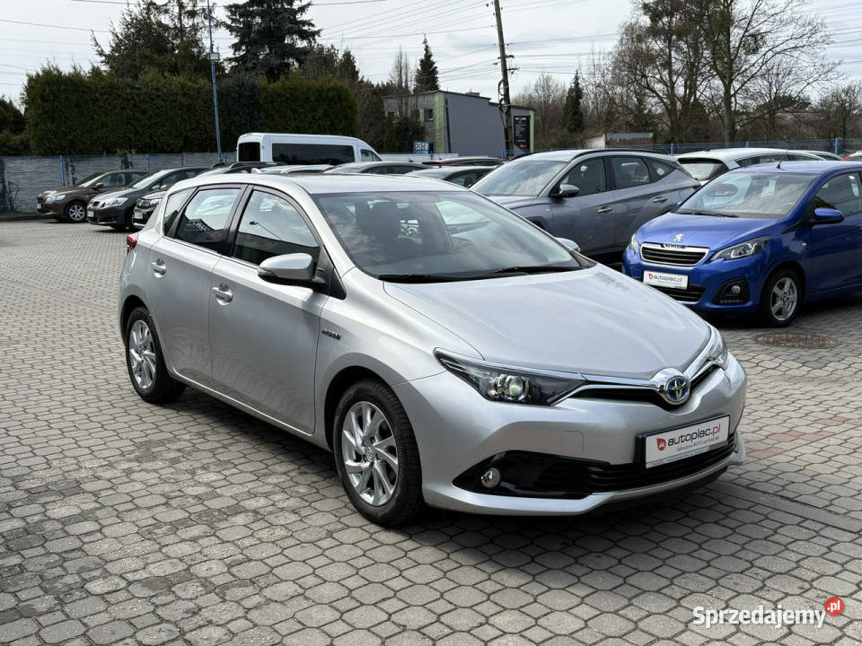 Toyota Auris 18 Hybryda KameraNavi Gwarancja czujnik zmierzchu Tarnowskie Góry