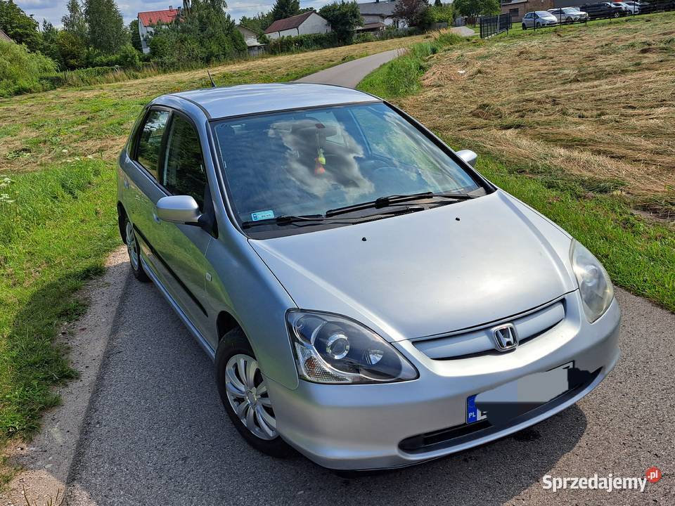 Sprzedam ładną Honde Civic 14 lift benzyna 2004r sprzedam