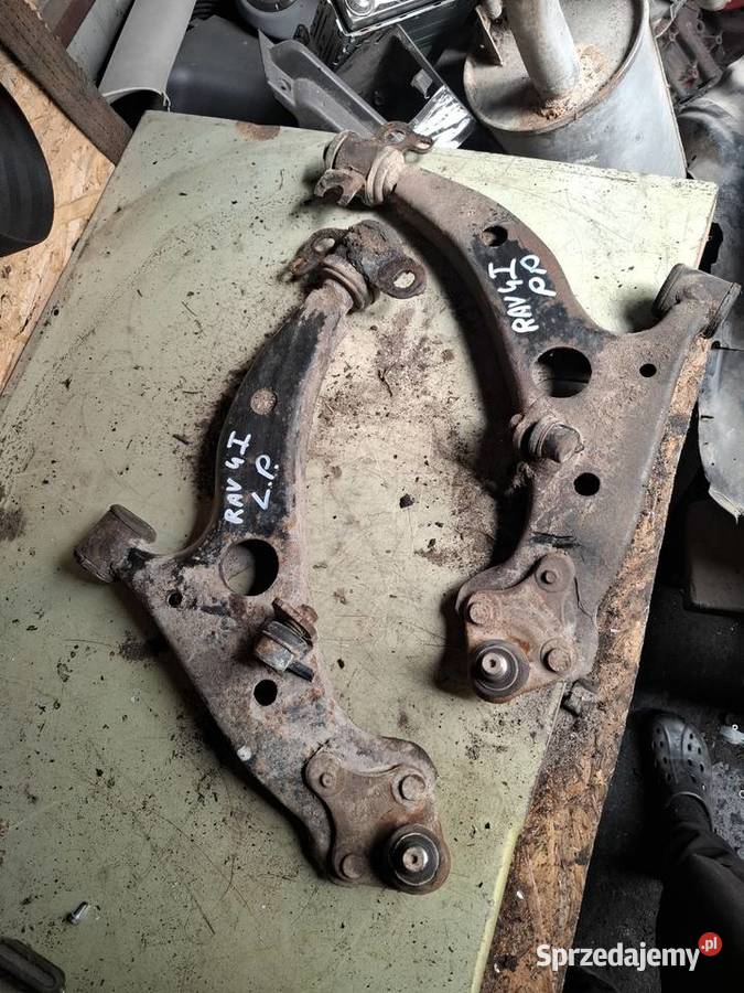 TOYOTA RAV 4 I wahacz przód prawy lewy 9400r Kielce