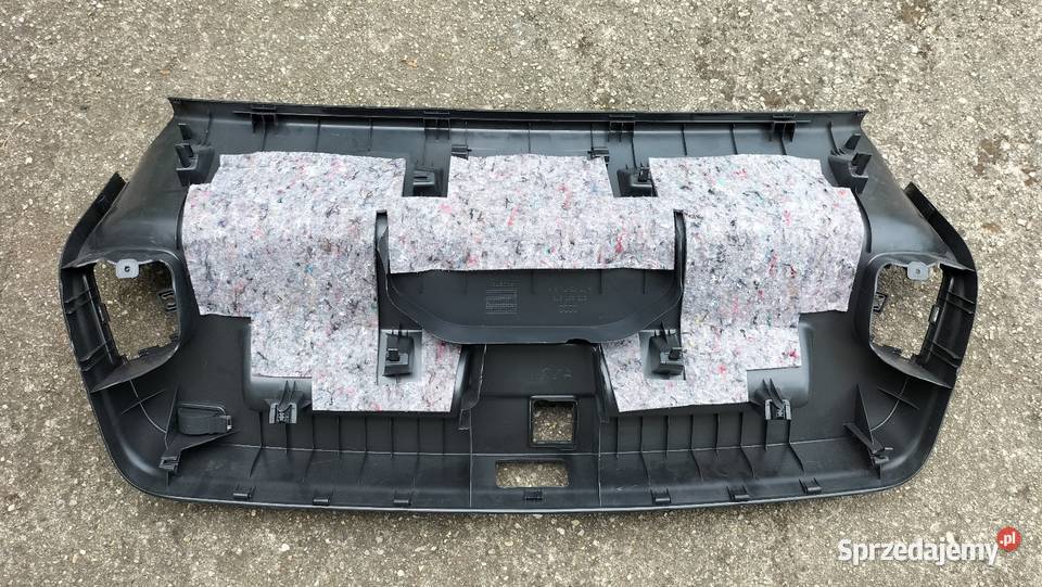 Tapicerka klapy bagażnika Audi A5 ładny stan dolnośląskie