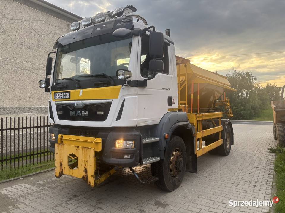 MAN TGM 18290 4x4BB 2015 Piaskarka solarka econ sprowadzony sprzedam