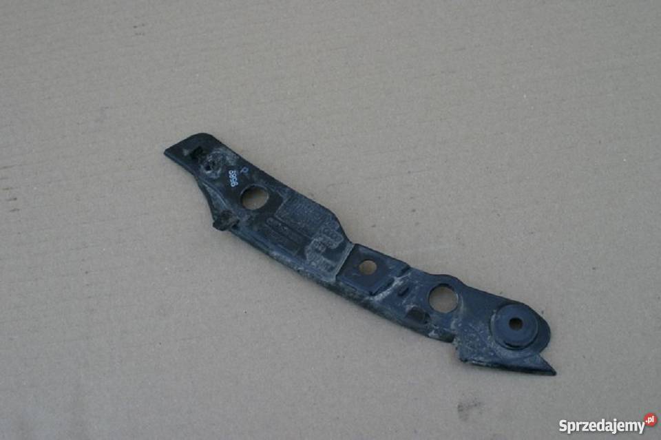 AUDI Q7 II ŚLIZG ADAPTER NADKOLA LEWY TYŁ Bieleń