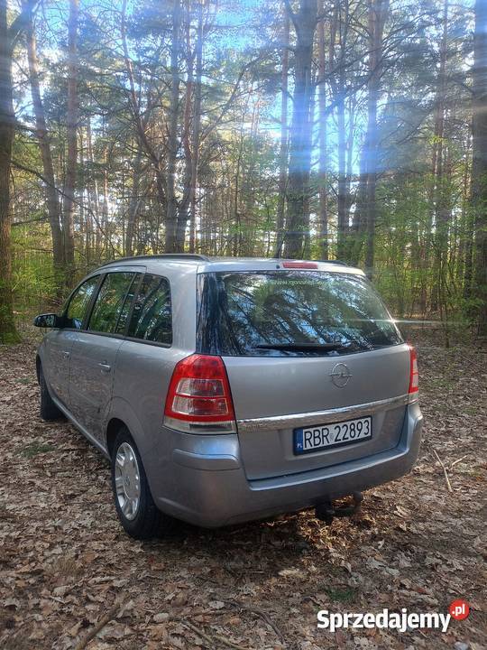 Opel Zafira B 2008 18 benzyna Zaklików