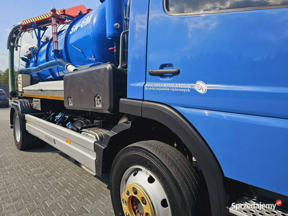 Mercedes ATEGO WUKO SW6M do zbierania odpadów Daleszyce