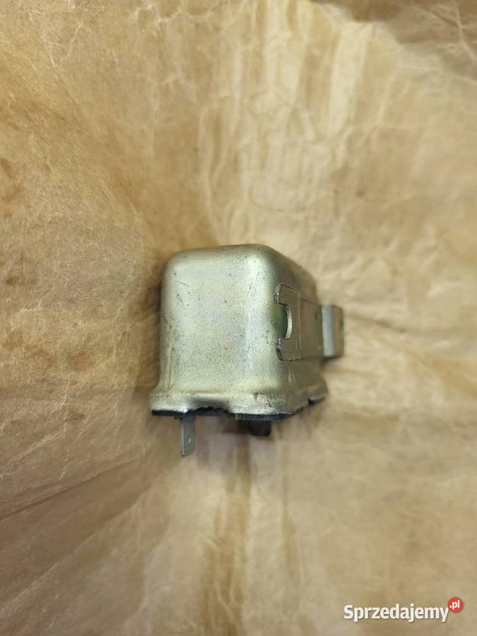 Fiat 125 p Nowy przekaźnik ładowania ELMOT T5231 osobowe mazowieckie Piaseczno