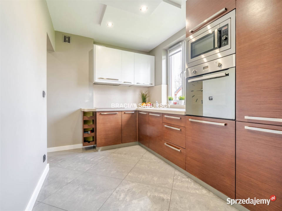 Dom wolnostojący Czernichów Ogrodowa 1519m2