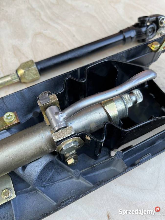 BMW E9 cs csi Regulowana kolumna kierownicy i Rok produkcji 1974 Kolumny kierownicze Stare Babice sprzedam